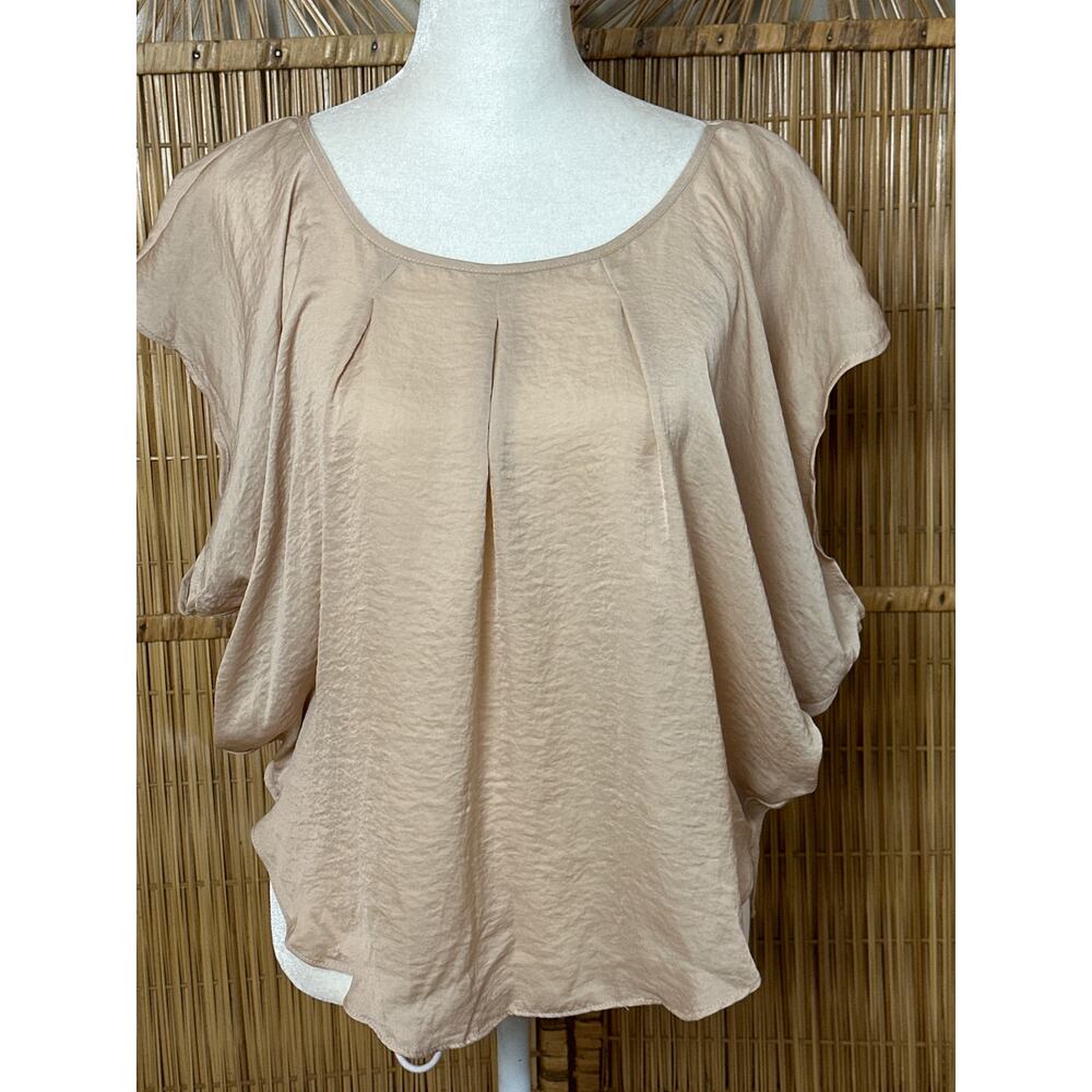BCX Top Womens Small Flowy Flutter Sleeves